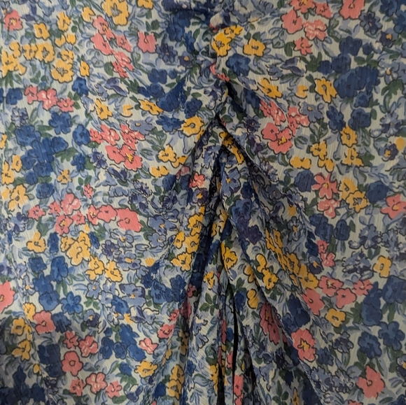 Zara Nwot Floral Rouched Midi size medium - Picture 7 of 7